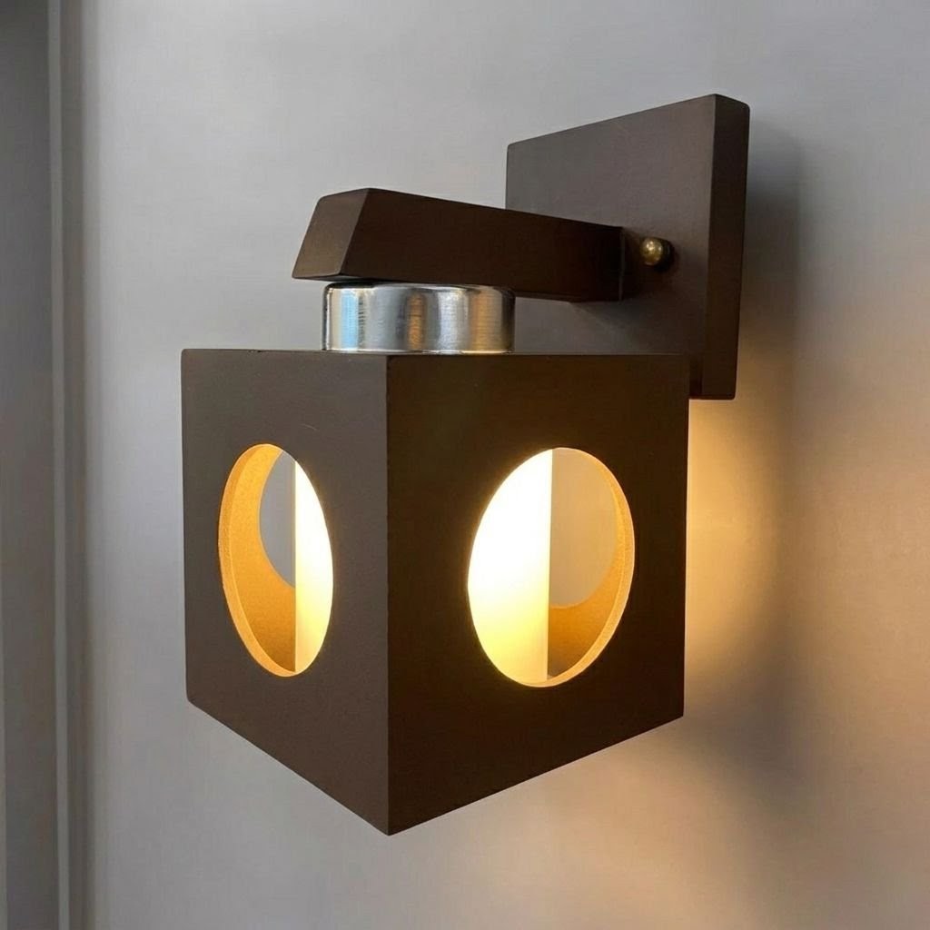 APLIQUE DE MURO INTERIOR MADERA CON VIDRIO