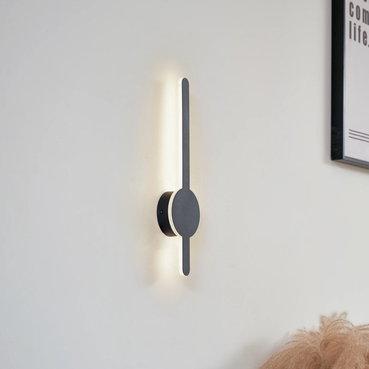 APLIQUE DE MURO INTERIOR LED NEGRO ESPADA TRES TONOS DE LUZ MARLON